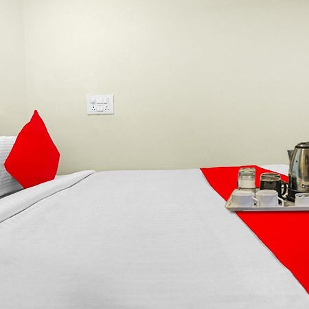 Hotel O Aayush Stay Inn Hyderabad Ngoại thất bức ảnh